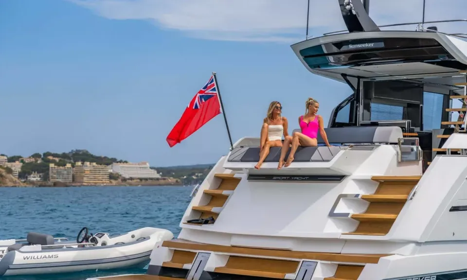 Forza, 2021 Sunseeker 65 Sport Yacht, photo 6
