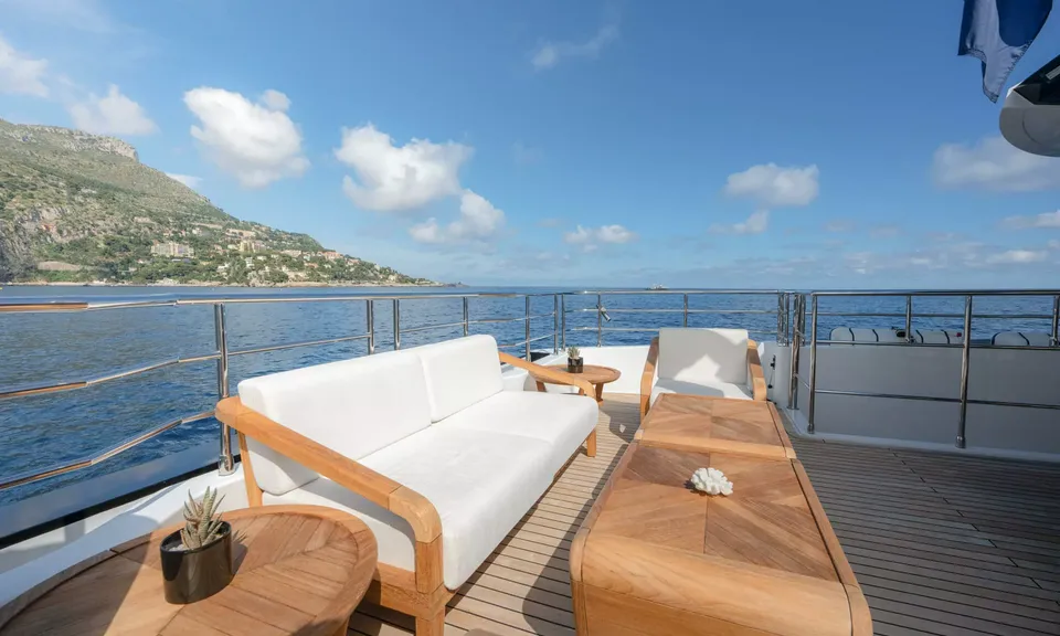 Rocket One, 2022 Majesty Yachts Majesty 120, photo 6