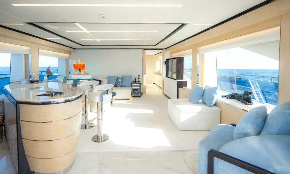 Rocket One, 2022 Majesty Yachts Majesty 120, photo 3