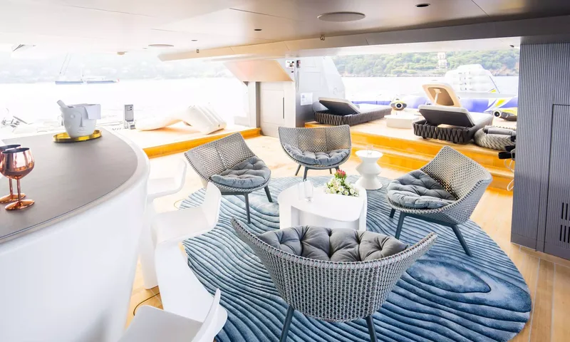 Pandion Pearl image 2