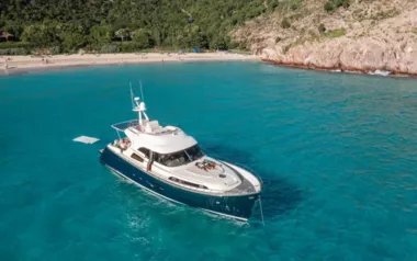 Mochi by Mochi – Private Motor Yacht Charter in St Barths