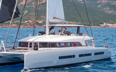 Earlybird by Lagoon – Private Luxury Catamaran Charter in Gaeta