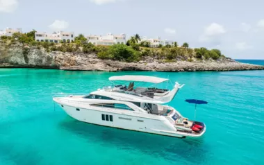 Phantom by Fairline – Private Motor Yacht Charter in Marigot