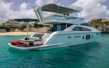 Phantom by Fairline – Private Motor Yacht Charter in Marigot