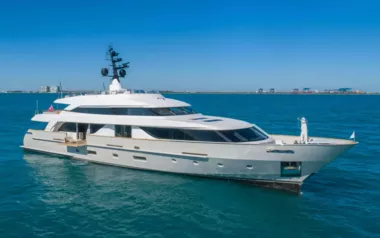 Phoenix by Sanlorenzo – Private Motor Yacht Charter in Marigot