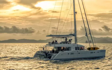 00SEVEN by Jeanneau – Private Sailing Catamaran Charter in Thailand