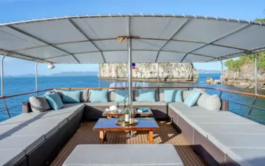 Siam Princess by King Yachts – Private Motor Yacht Charter in Phuket