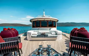 Dilnisin by Taka Yat – Private Motor Yacht Charter in Bodrum