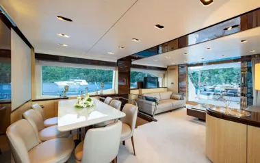 Hubo by Azimut – Private Motor Yacht Charter in Greece