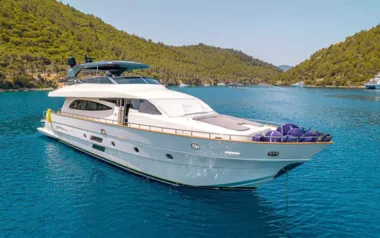 Liberata by Canados – Private Motor Yacht Charter in Greece