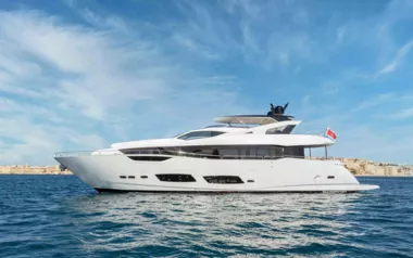 New Edge by Sunseeker – Private Superyacht Charter in Malta