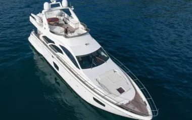 Viktoria by Azimut – Private Motor Yacht Charter in Bahrain