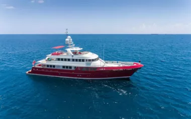 Avalon I by Cheoy Lee – Private Superyacht Charter in the Turks and Caicos