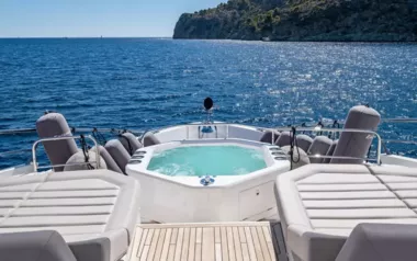 Noroader by Sunseeker – Private Superyacht Charter in Italy