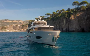 Kamoka by Numarine – Private Motor Yacht Charter in Corsica