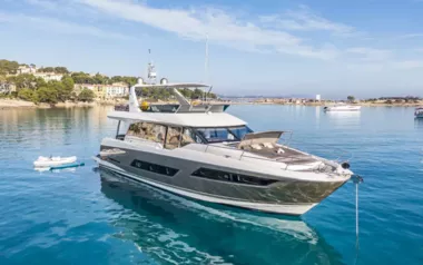 Blue M by Prestige Yachts – Private Motor Yacht Charter in Exuma
