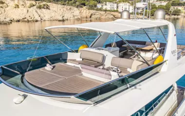Blue M by Prestige Yachts – Private Motor Yacht Charter in Exuma