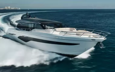 Hooked Her by Princess – Private Motor Yacht Charter in Male