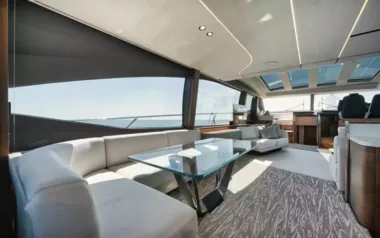 Hooked Her by Princess – Private Motor Yacht Charter in Male
