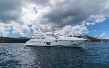Oliviia by Azimut – Private Motor Yacht Charter in Mahe