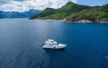 Oliviia by Azimut – Private Motor Yacht Charter in Mahe