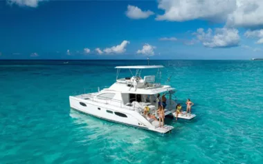 Zarp by Leopard Catamarans – Private Power Catamaran Charter in Belize