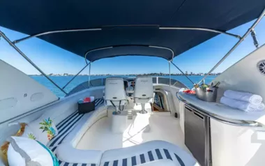 Elegant Lady by Meridian – Private Motor Yacht Charter in Freeport