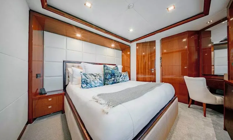 Beachfront II image 10