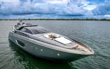 Gypsea by Riva – Private Motor Yacht Charter in Freeport