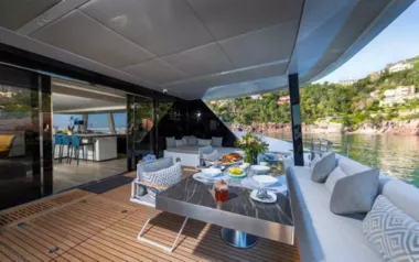 Endless Horizon by Sunreef Yachts – Private Luxury Catamaran Charter in Bequia