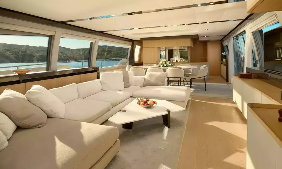 Damari, 2019 Ferretti 960, photo 6