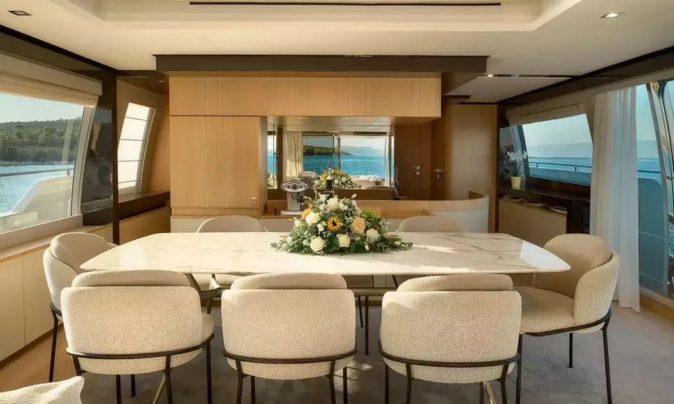 Damari, 2019 Ferretti 960, photo 7