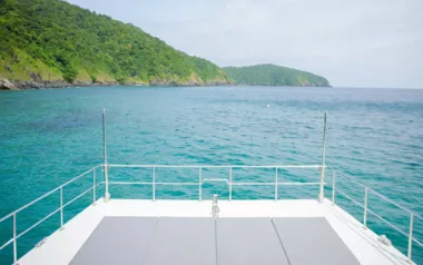 Lunik by Floeth – Private Power Catamaran Charter in Thailand