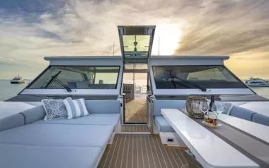 Omakase by Horizon – Private Power Catamaran Charter in the Abacos