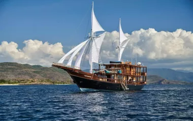 Oracle by Dijiwa Yacht – Private Motor Sailer Charter in Bali