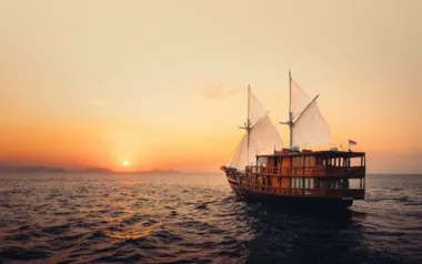 Oracle by Dijiwa Yacht – Private Motor Sailer Charter in Bali