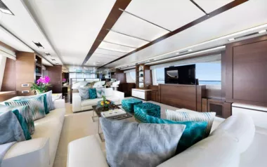 Insieme von Azimut – privater Motoryacht Charter in Bimini