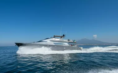 Lady B by De Birs – Private Motor Yacht Charter in France