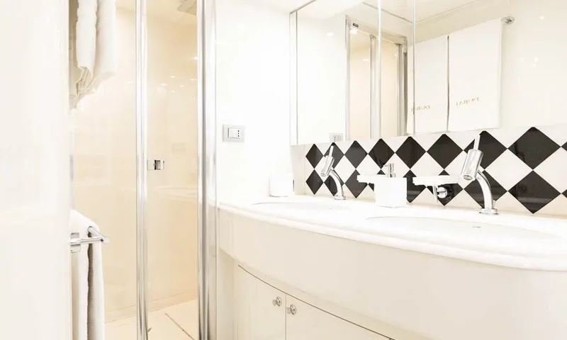 Dubai image 4