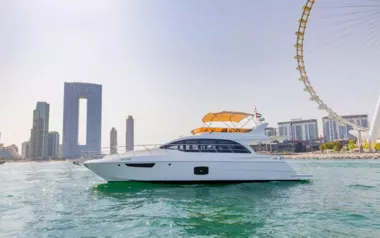 Luna by Walker – Private Motor Yacht Charter in Abu Dhabi