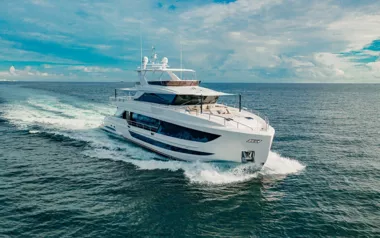 Sea-Renity by Horizon – Private Superyacht Charter in the Turks and Caicos