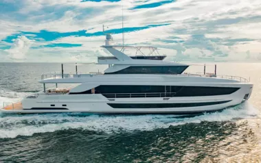 Sea-Renity by Horizon – Private Superyacht Charter in the Turks and Caicos