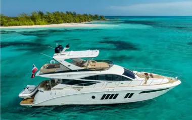 Dreamtime by Sea Ray – Private Motor Yacht Charter in Harbour Island