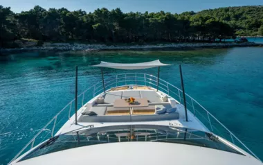 Relax of Croatia von Azimut – privater Motoryacht Charter in Split