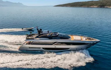 No Stress by Riva – Private Superyacht Charter in Split