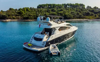 2 Drunk by Sunseeker – Private Motor Yacht Charter in Trogir