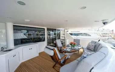 Hard Times by Westport – Private Motor Yacht Charter in the USA