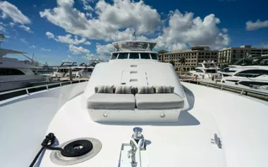 Hard Times by Westport – Private Motor Yacht Charter in the USA