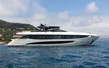 Lafayette by Amer – Private Superyacht Charter in Mallorca
