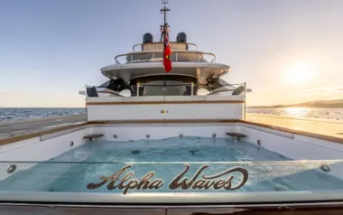 Alpha Waves by Benetti – Private Superyacht Charter in the Turks and Caicos
